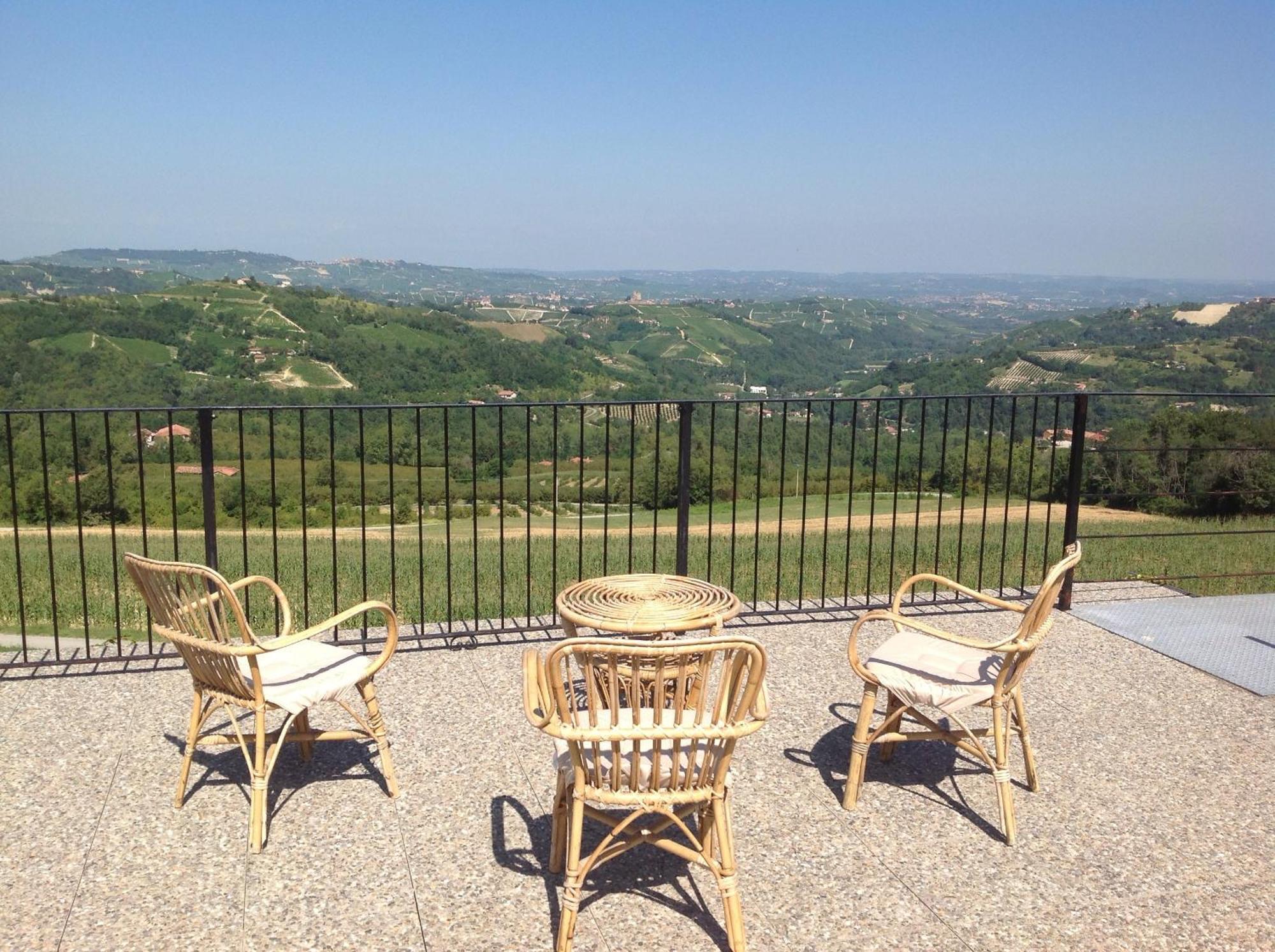 Locanda San Lorenzo Roddino Номер фото